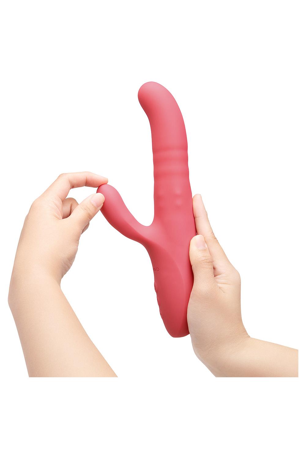 Le Wand Lick - Thrusting Rabbit Vibrator