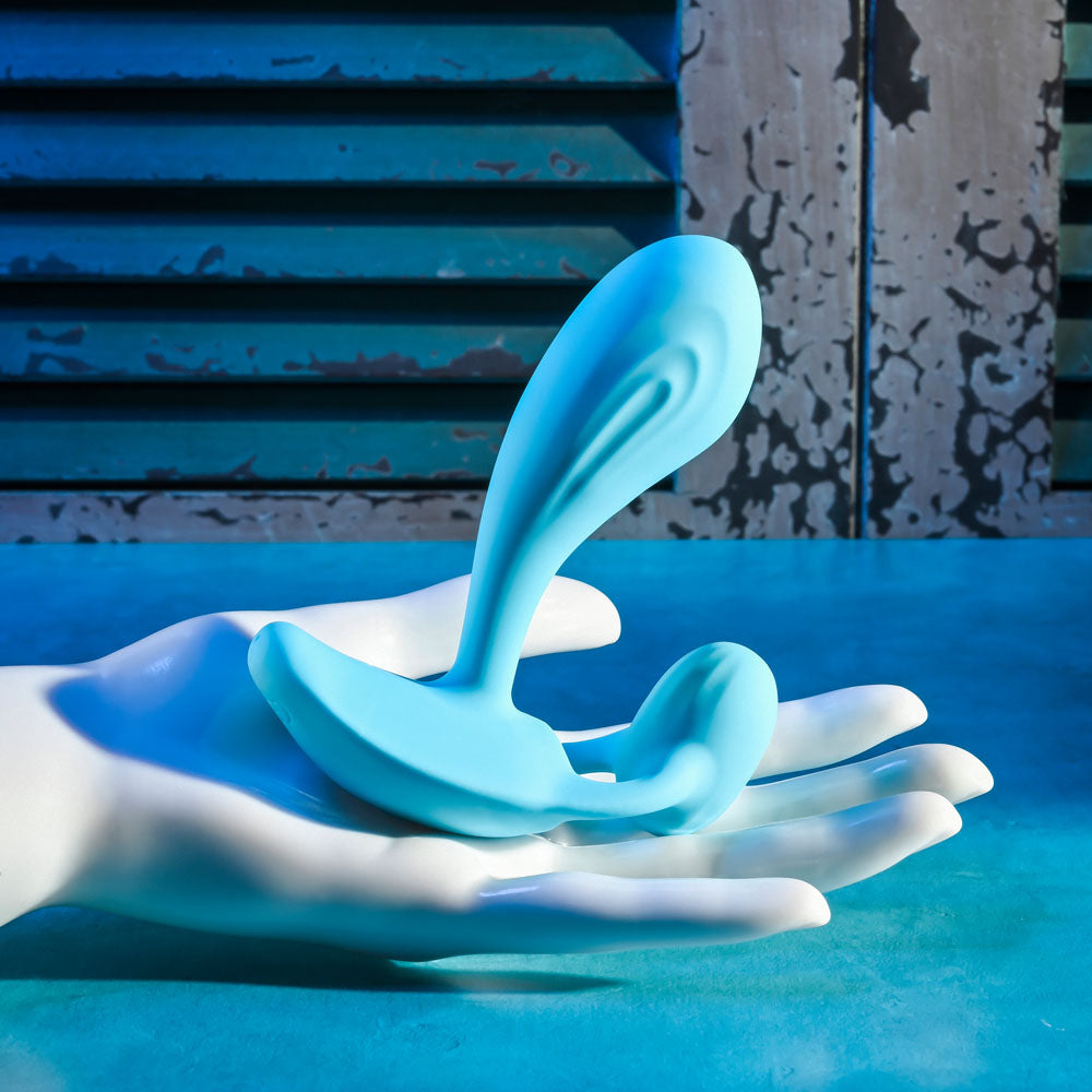 Gender X WEAR ME OUT - Blue 11.1cm Wearable Vibrator with Wireless Remote