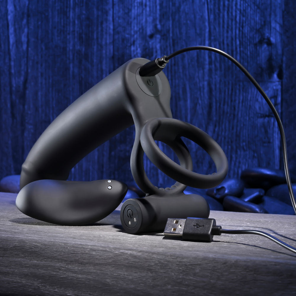 Gender X FULL SWING - Vibrating Cock Ring with Double Penetrator Dildo