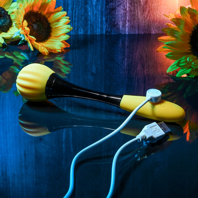 Gender X SUNFLOWER - Yellow 20cm USB Rechargeable Massage Wand