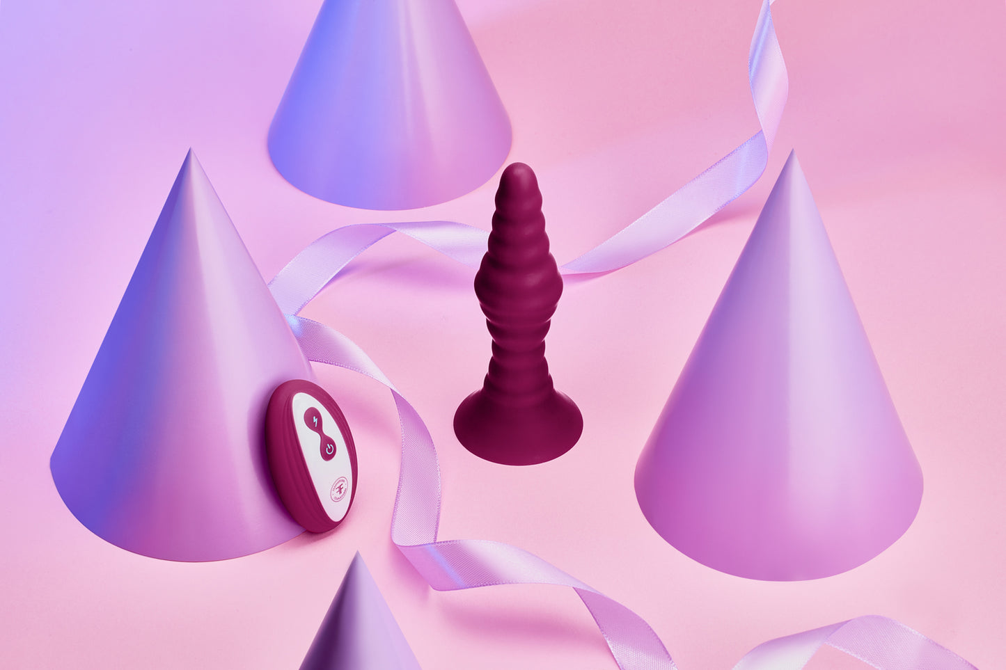 Femme Funn Pyra Large Vibrating Plug - Dark Fuschia