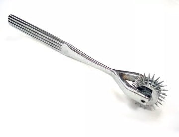 Rouge Triple Pin Wheel