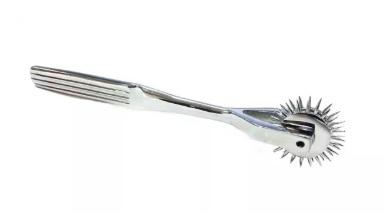 Rouge Double Pin Wheel