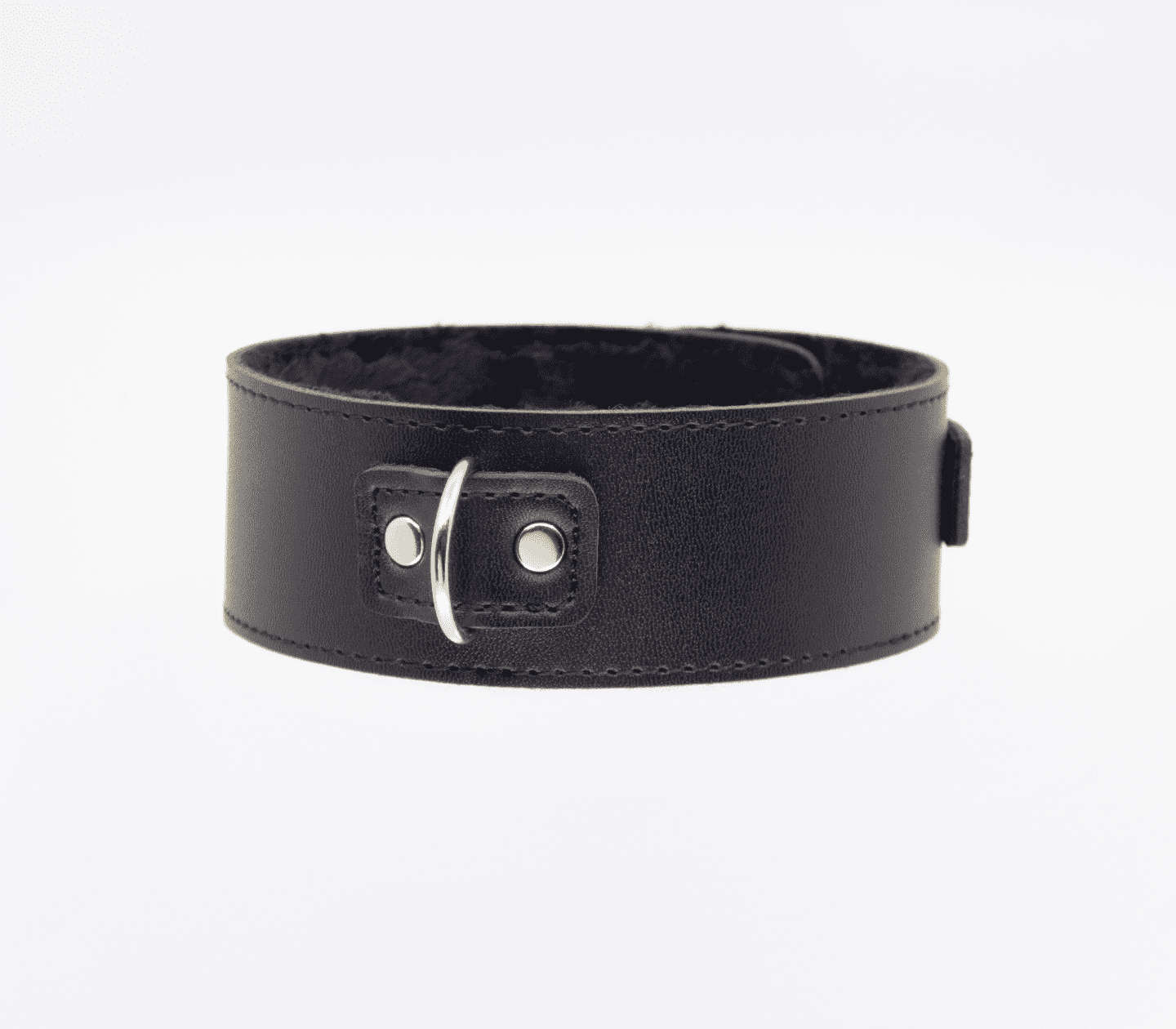 Love In Leather Faux Leather Collar With Faux Fur Lining