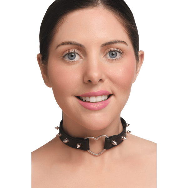 Master Series Spiked Heart Choker Black