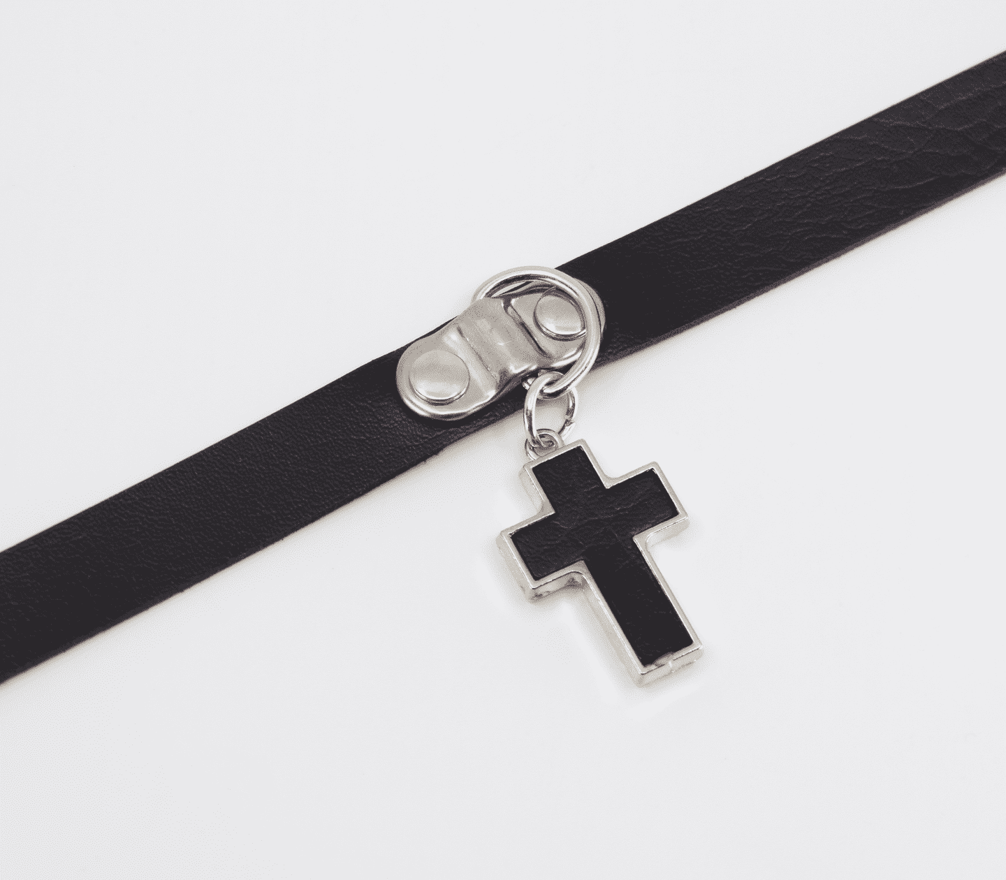 Love In Leather Faux Leather Collar With Cross Pendant