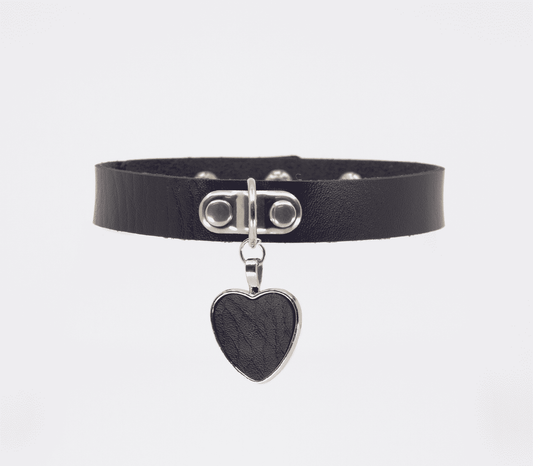Love In Leather Faux Leather Collar With Heart Pendant
