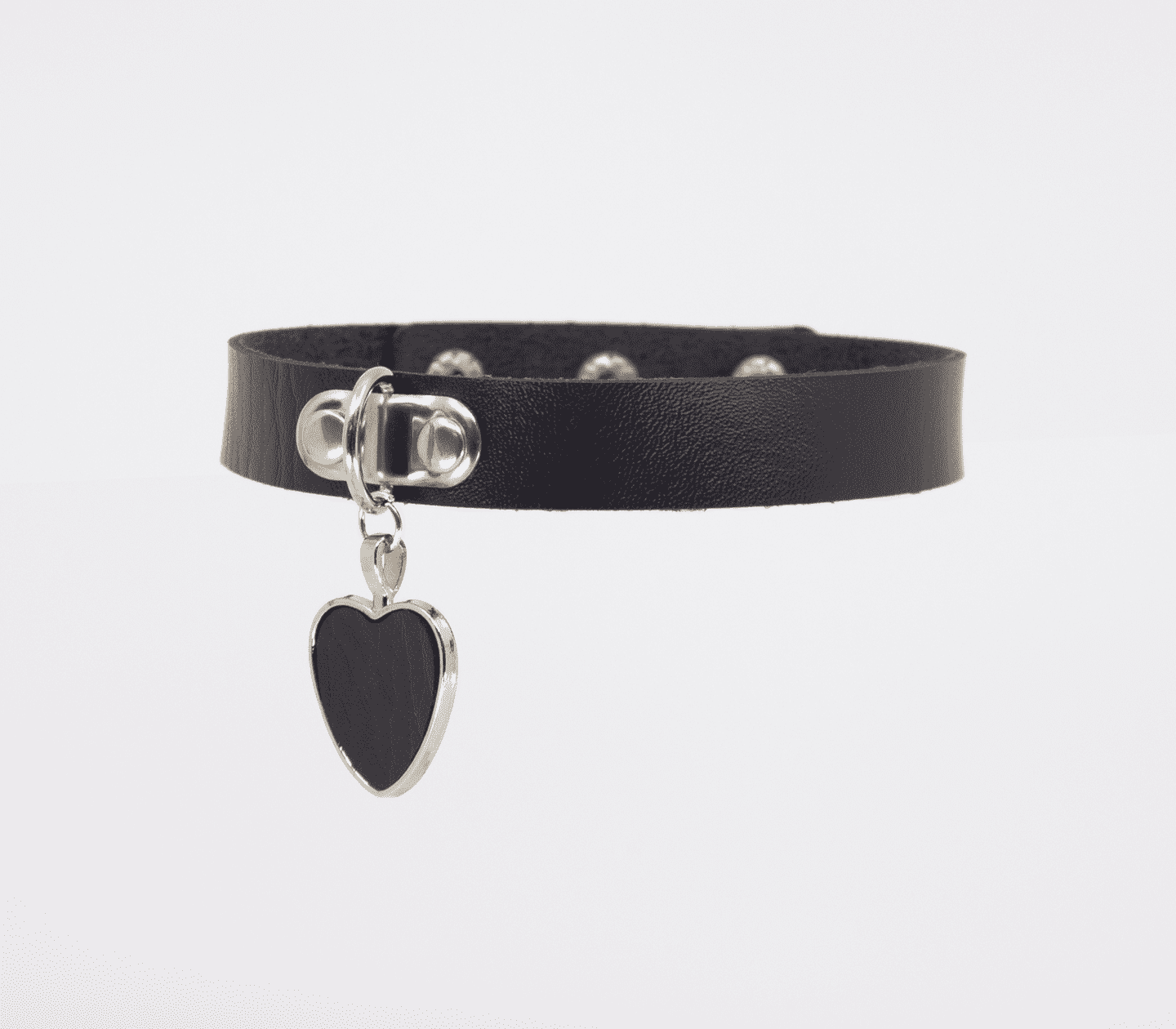 Love In Leather Faux Leather Collar With Heart Pendant