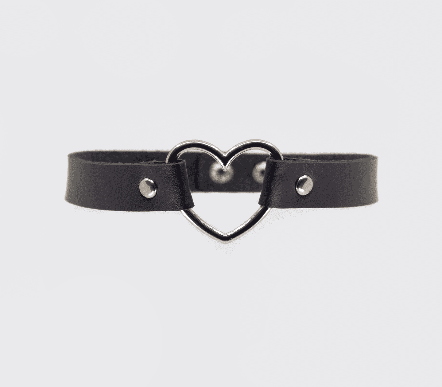 Love In Leather Faux Leather Choker Collar With 40mm Heart Ring