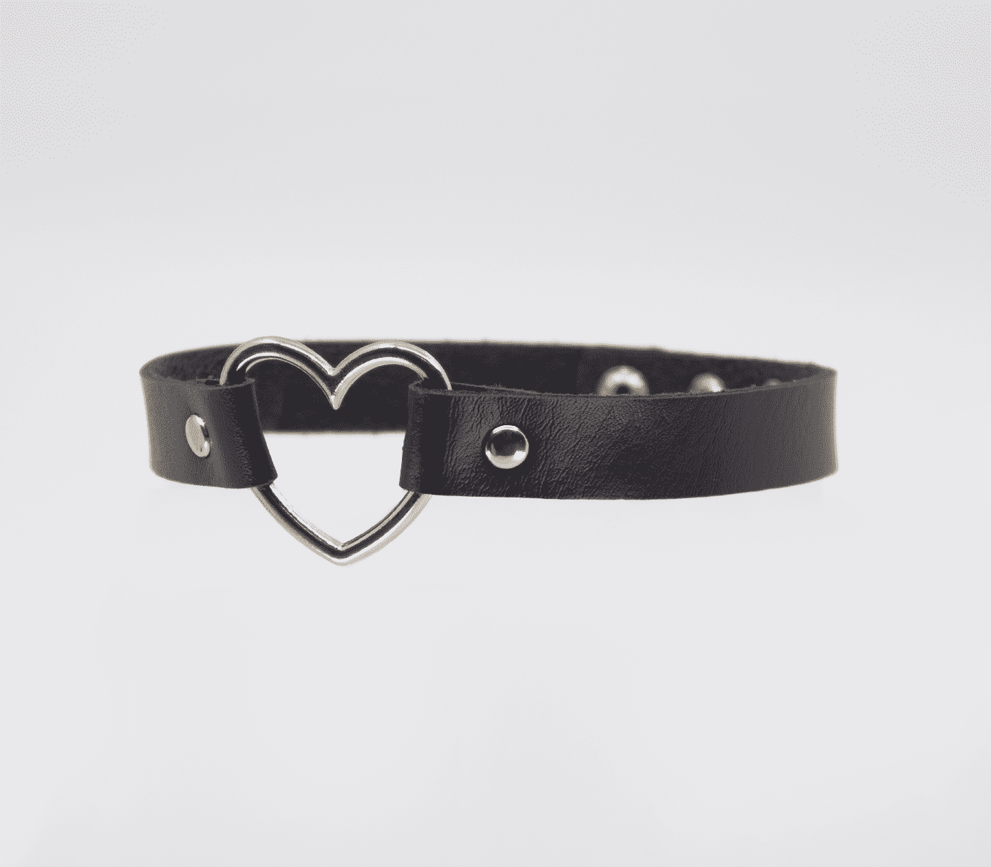 Love In Leather Faux Leather Choker Collar With 40mm Heart Ring