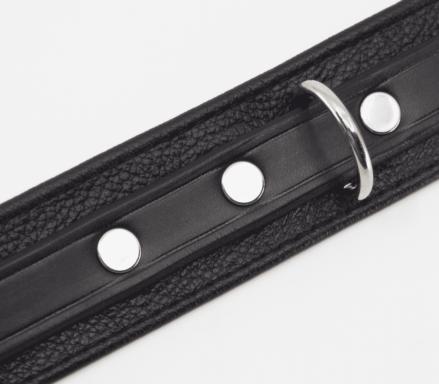 Love In Leather Wide Grain Leather Collar