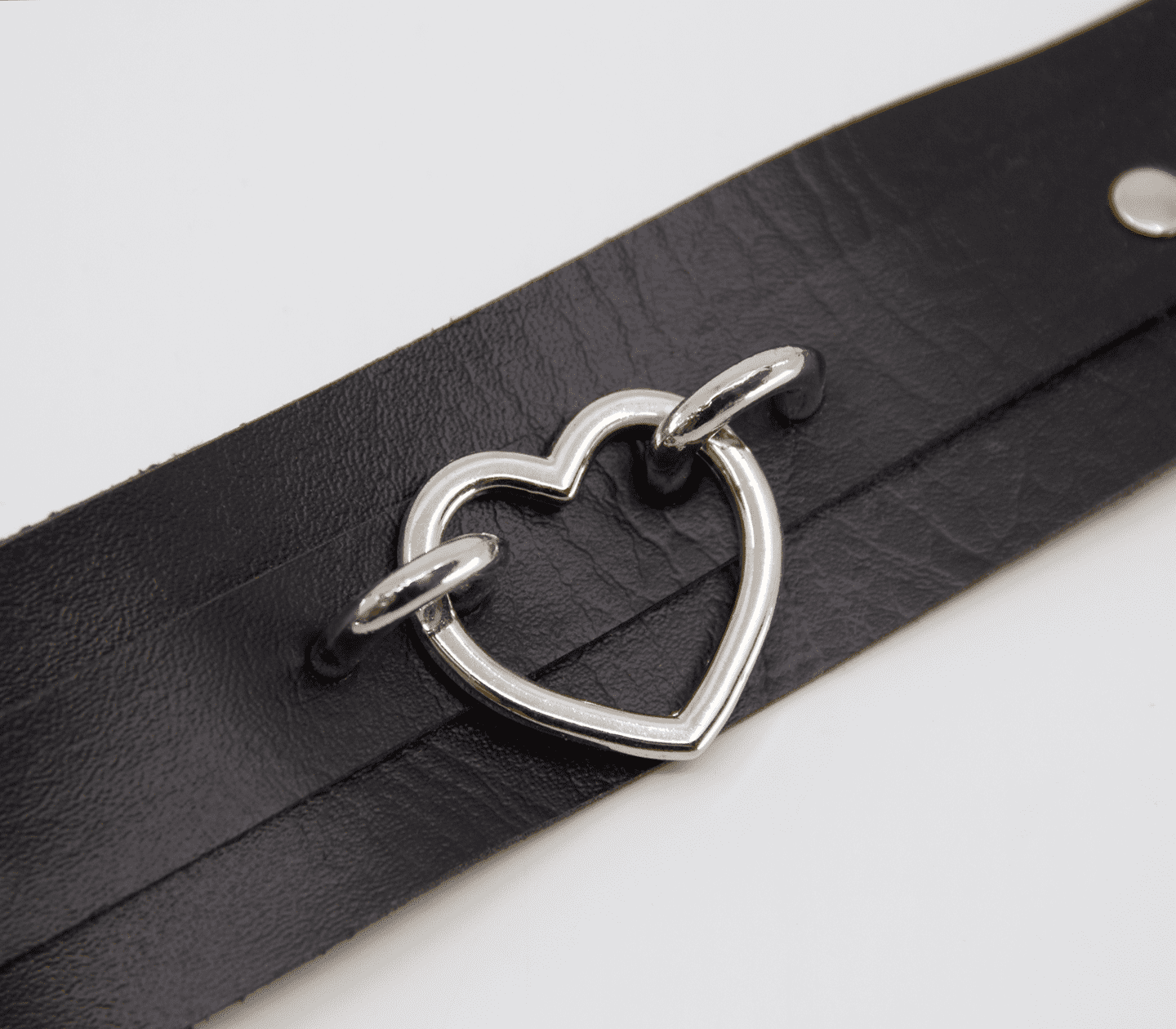 Love In Leather Faux Leather Collar With Heart Shaped Hardware