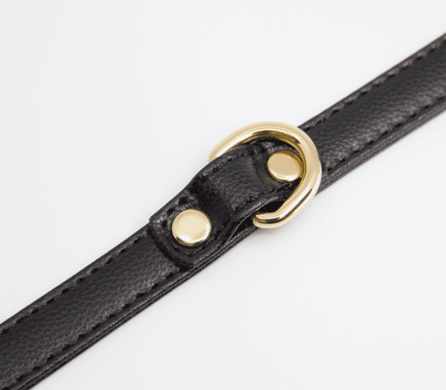 Love In Leather Leather Collar With Heart Buckle