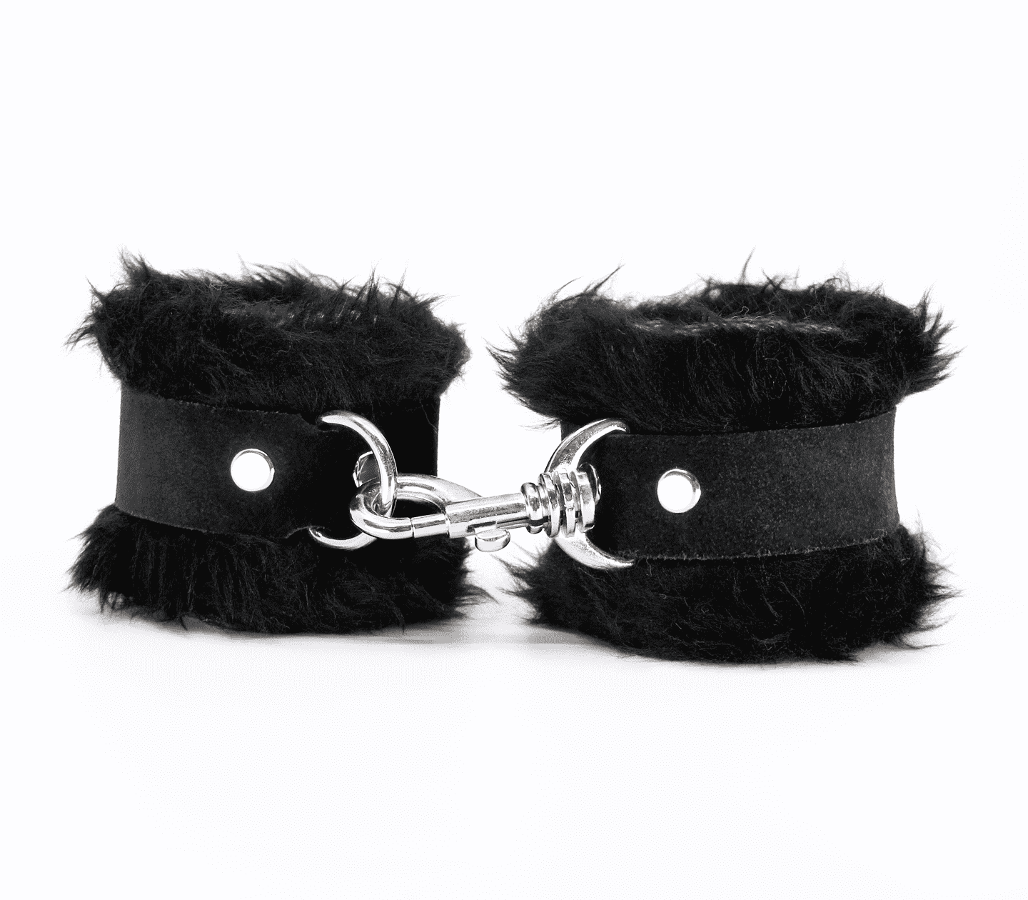 Love In Leather Soft & Fluffy Fleece Handcuffs With Suede Leather Strap