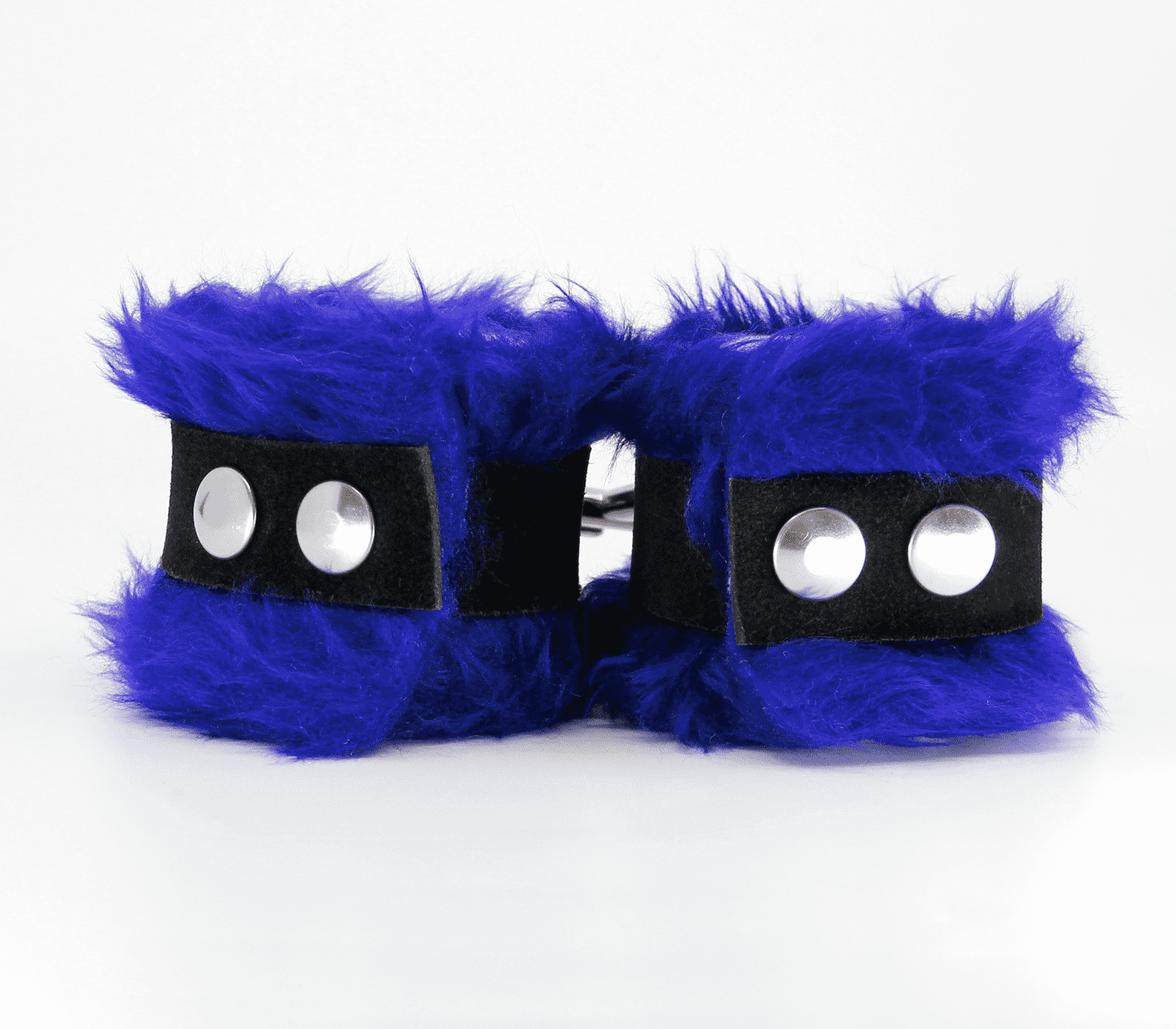 Love In Leather Soft & Fluffy Fleece Handcuffs With Suede Leather Strap