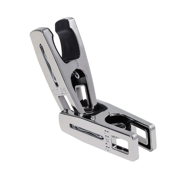 Sportsheets EDGE Body Zipper Clothes Pins
