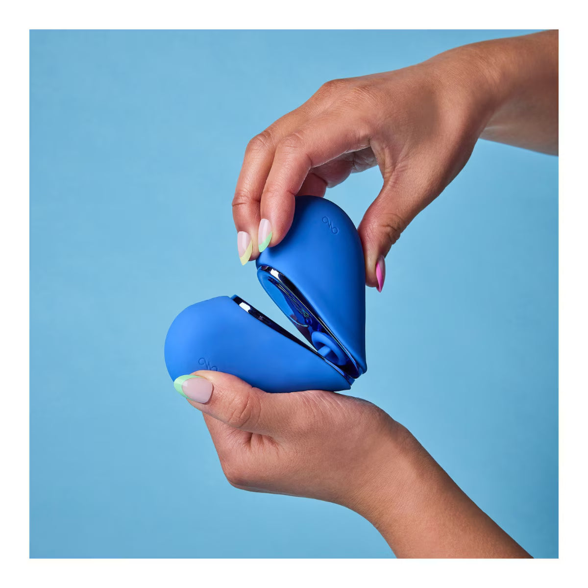 Deux Desires Queen of Hearts - Dual-Stimulation Vibrator