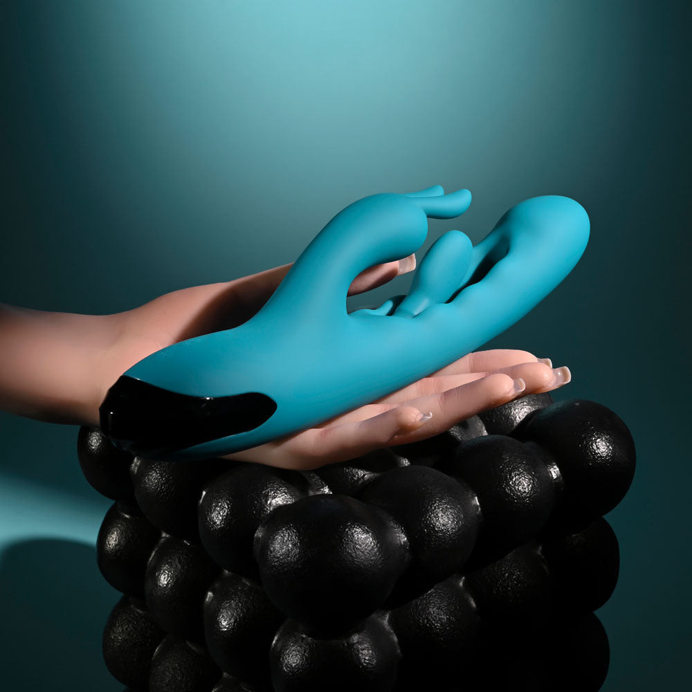 Evolved BUNNY TAPPER Rabbit Vibrator with Flicking Shaft