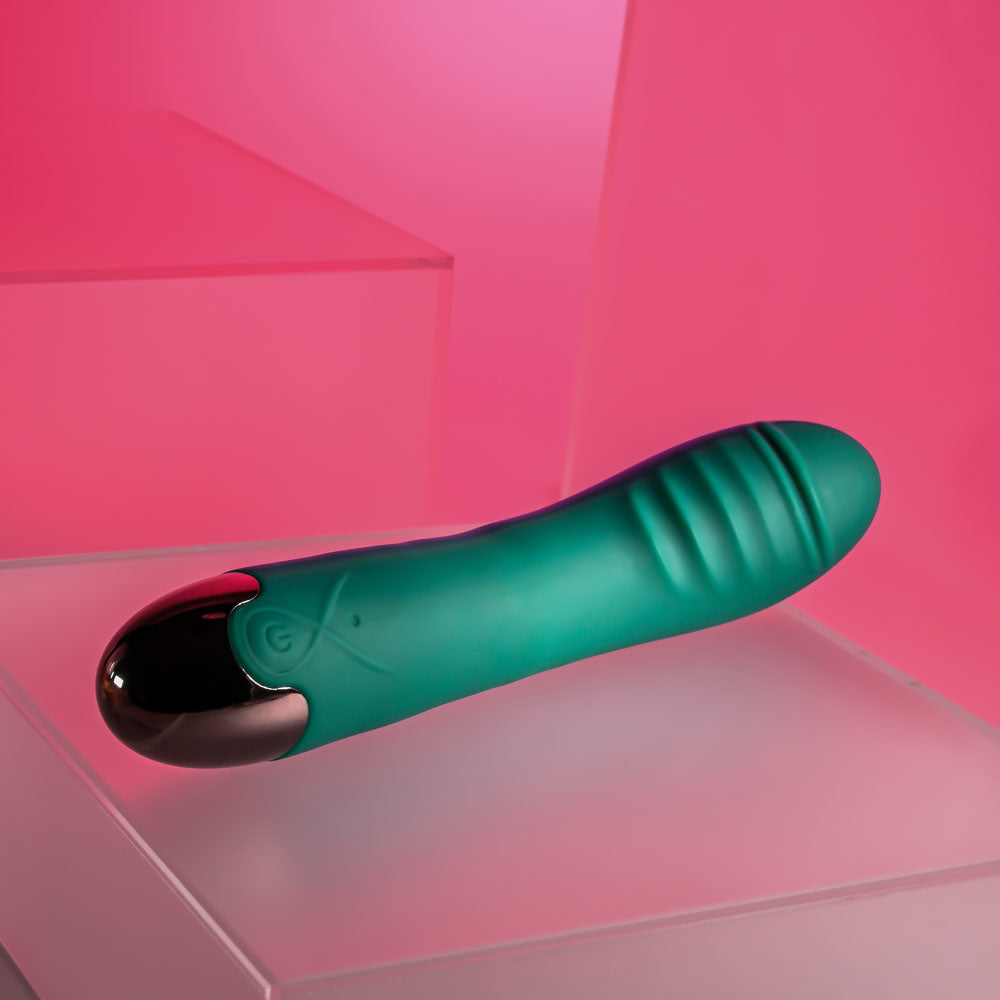 Gender X PIROUETTE - Green 20.6cm Twirling Vibrator