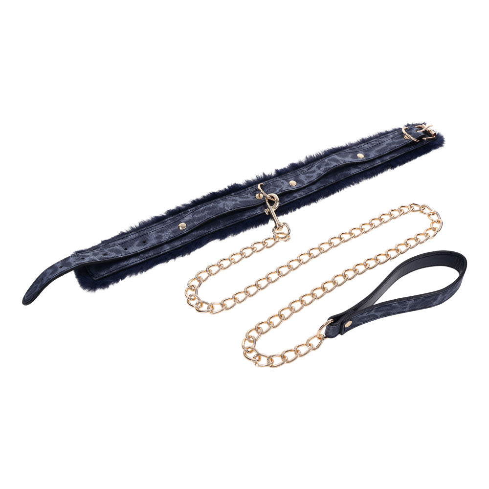 Sportsheets Sex & Mischief Cougar Fur Collar & Leash