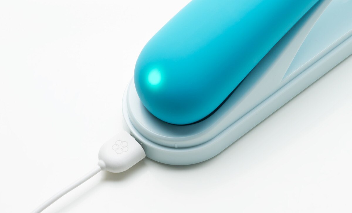 Iroha Tsuki+ Aonami Vibrator