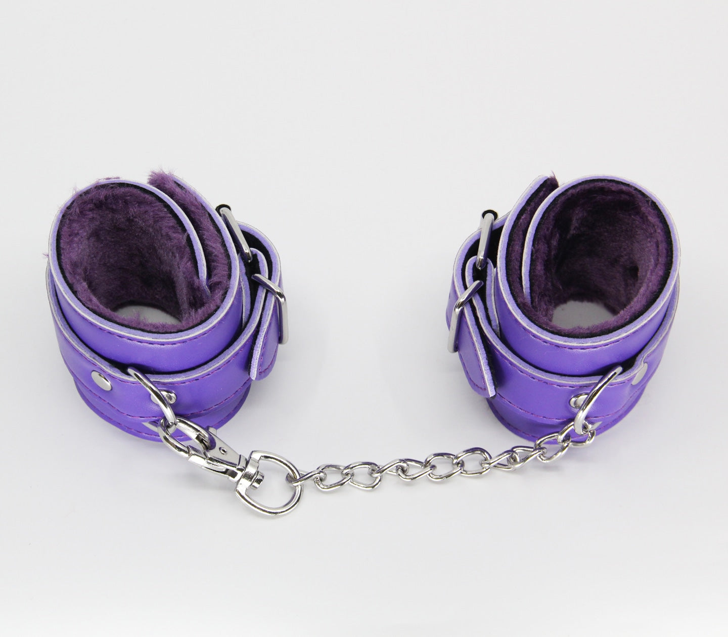 Love In Leather Faux Fur Lined Leatherette Wrist Restraints With Detachable Chain Join