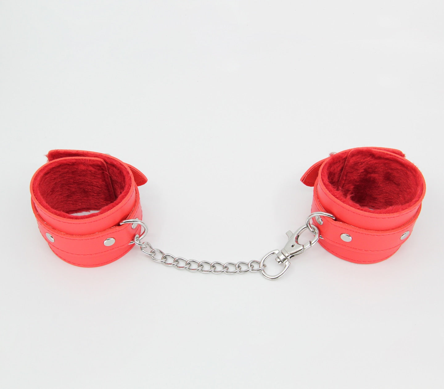 Love In Leather Faux Fur Lined Leatherette Wrist Restraints With Detachable Chain Join