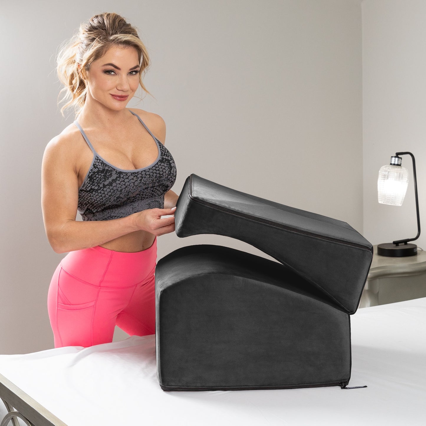 Liberator Flip Ramp Black - Stylish Contoured Sex Pillow Positioner