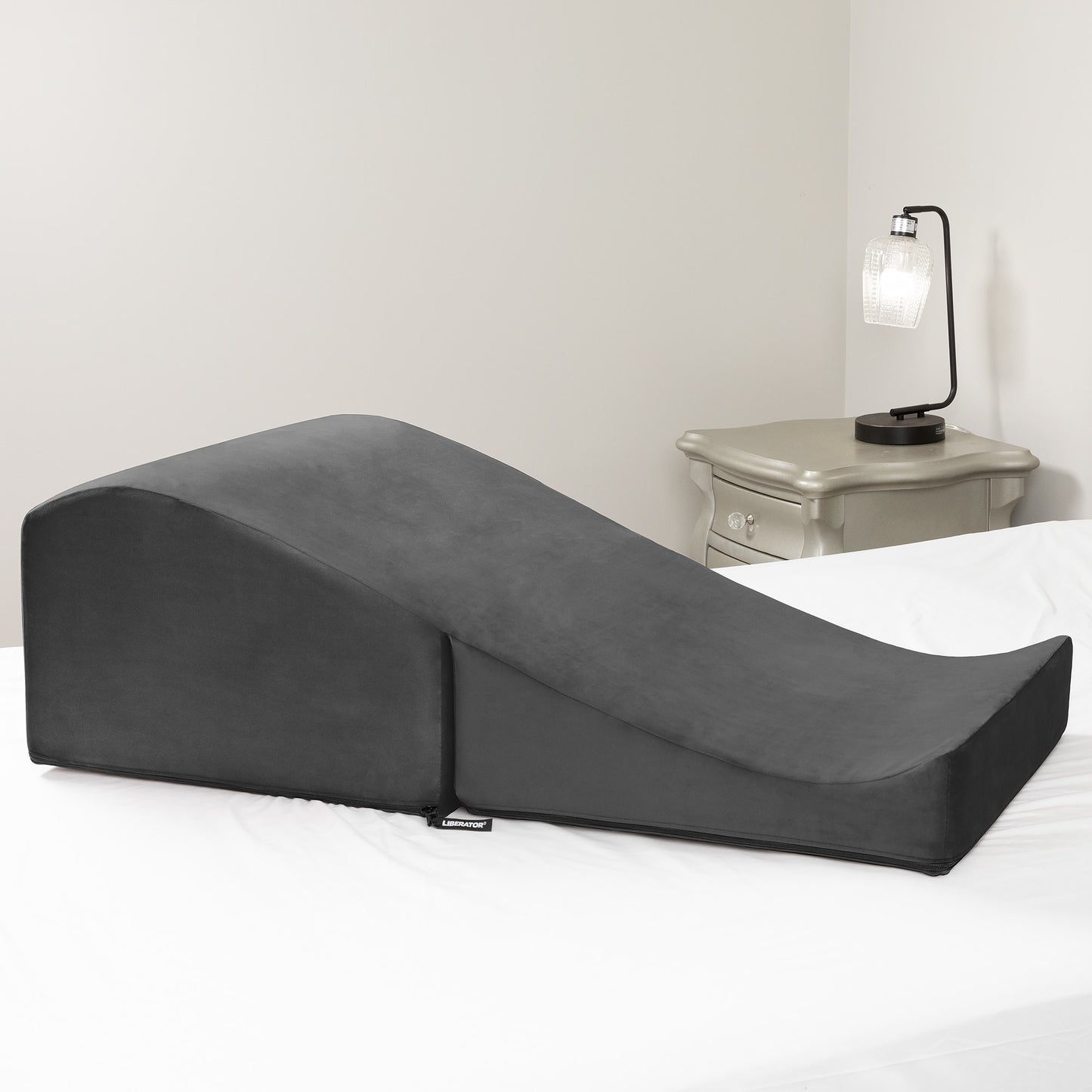 Liberator Flip Ramp Black - Stylish Contoured Sex Pillow Positioner