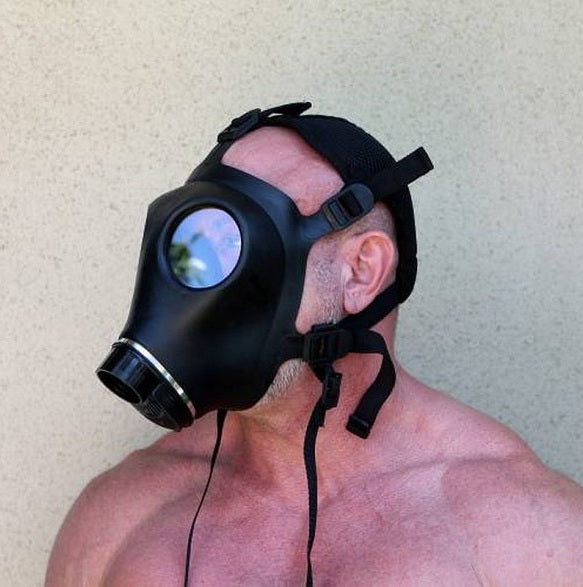 Sport Fucker Adjustable Rubber Gas Mask