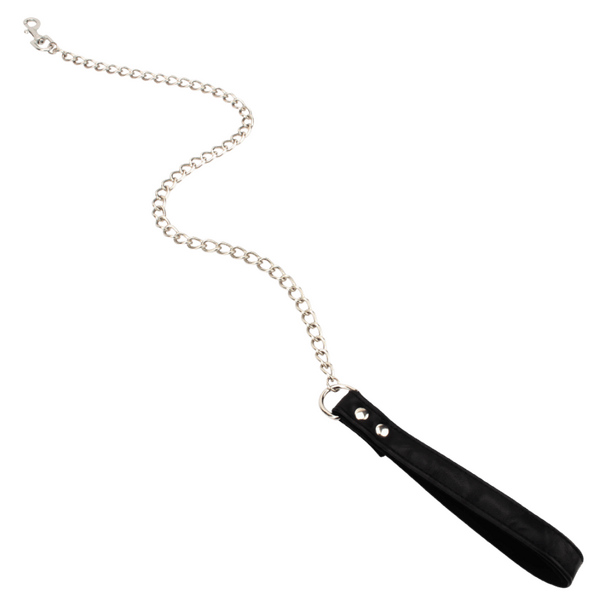 Chisa Noir Be In Charge Leash
